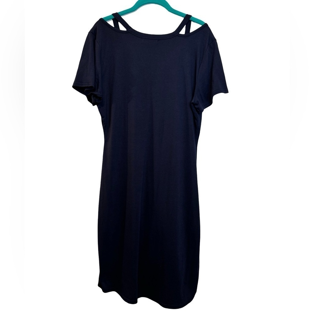 Berryou Navy Blue Cold Shoulder Dress Size L☀️ - Picture 6 of 12
